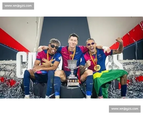 巅峰对决巴萨与尤文图斯欧冠决赛书写世纪荣耀之战历史宿命碰撞